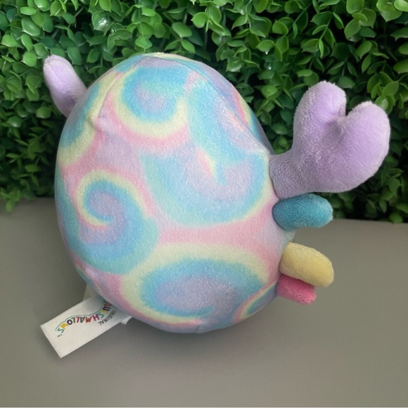Christabel the Tie Dye Crab Squishmallows 5" - Picture 6 of 6